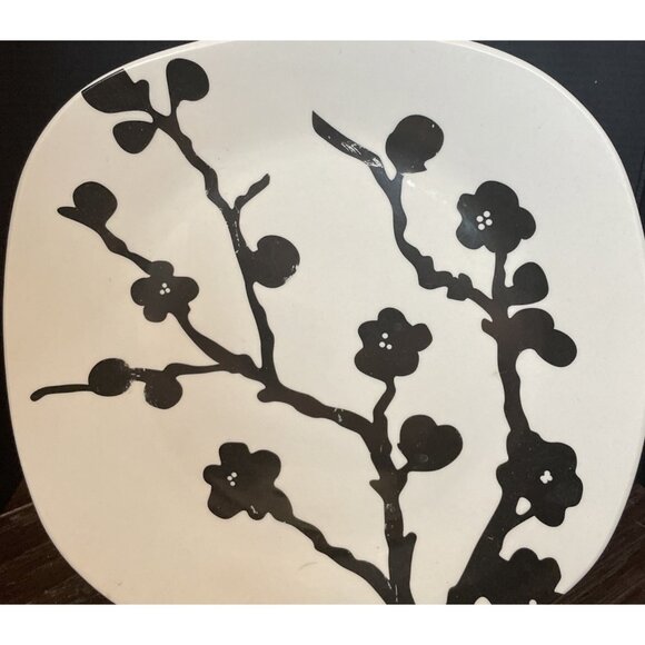 Roscher Square Dinner Plate Black White Floral Branch Set Of 2 Stoneware Cottage - Picture 2 of 5